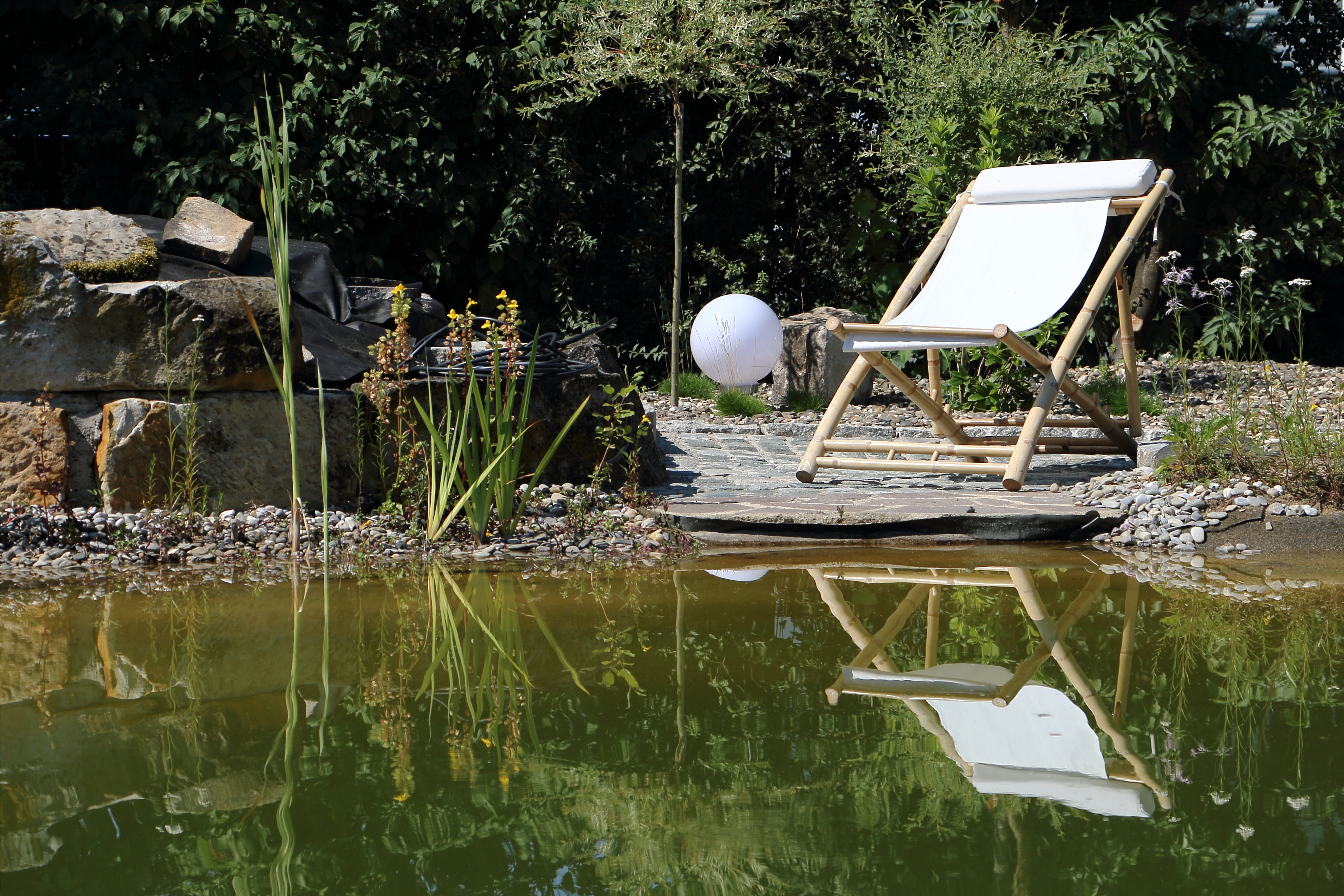 Entspannung am Teich